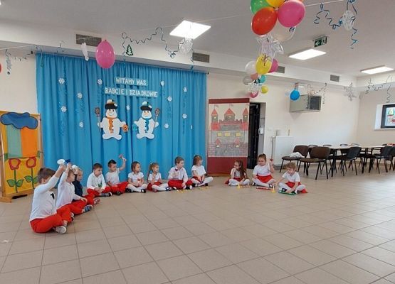 Grafika 12: DLA  BABCI  I  DZIADKA