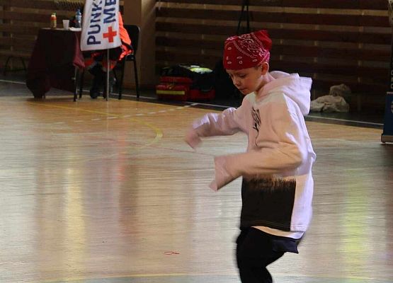 Grafika 4: One The Top