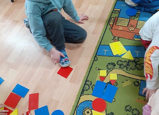 Młodsza grupa przy pracy