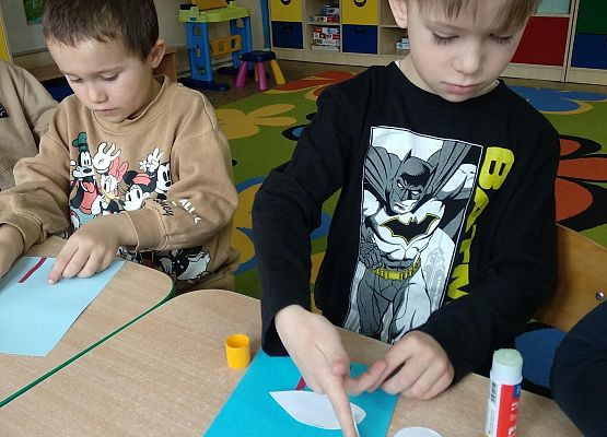 Grafika 23: WIOSNA W PRZEDSZKOLU