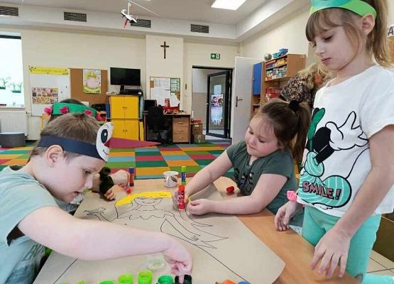 Grafika 32: WITAMY  WIOSNĘ