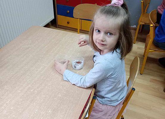 Przygotowania do Świąt Wielkanocnych - starsza grupa