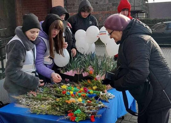 "PRZYWITAJ Z NAMI WIOSNĘ"