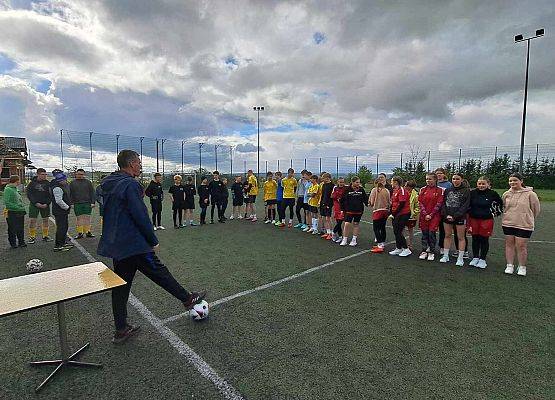 Gminne zawody w piłce nożnej dziewcząt i chłopców  - Igrzyska Młodzieży