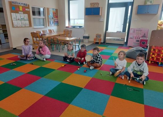 Grafika 8: JA JESTEM  MUZYKANTEM