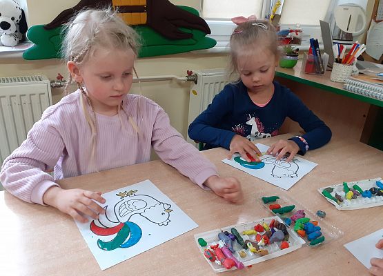 Grafika 2: GALERIA PRACUSIÓW