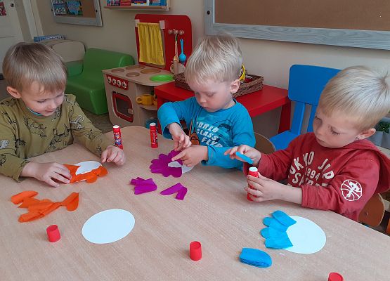 Grafika 20: PRZYGOTOWANIA DO SWIĘTA RODZICÓW