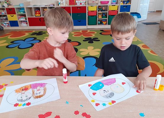 Grafika 23: PRZYGOTOWANIA DO SWIĘTA RODZICÓW