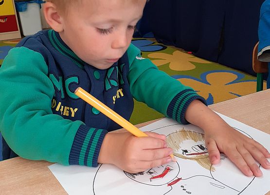 Grafika 39: PRZYGOTOWANIA DO SWIĘTA RODZICÓW