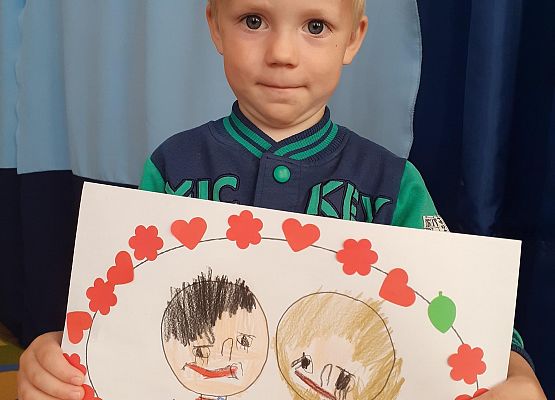 Grafika 42: PRZYGOTOWANIA DO SWIĘTA RODZICÓW