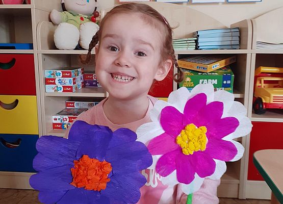 Grafika 55: PRZYGOTOWANIA DO SWIĘTA RODZICÓW