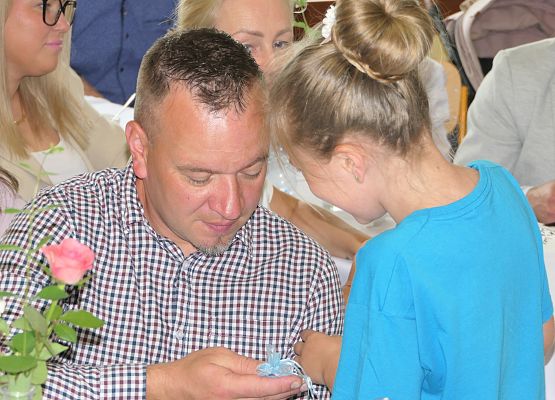 Uroczystość z okazji Dnia Mamy i Taty Garczegorze 2024 rok.