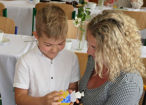 Uroczystość z okazji Dnia Mamy i Taty Garczegorze 2024 rok.