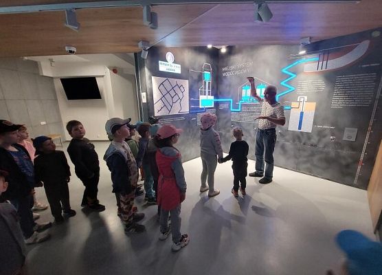 Grafika 2: WYCIECZKA DO LĘBORKA