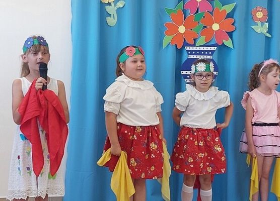 Grafika 2: ŚWIĘTO MAMY I TATY