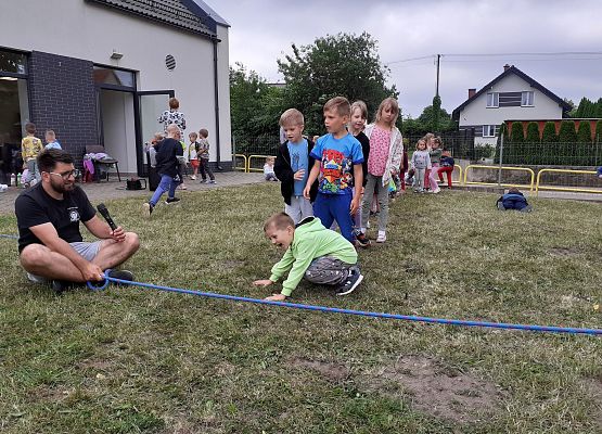 Grafika 24: DZIEŃ DZIECKA