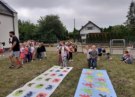 Grafika 26: DZIEŃ DZIECKA