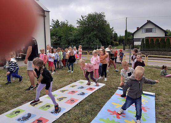 Grafika 27: DZIEŃ DZIECKA