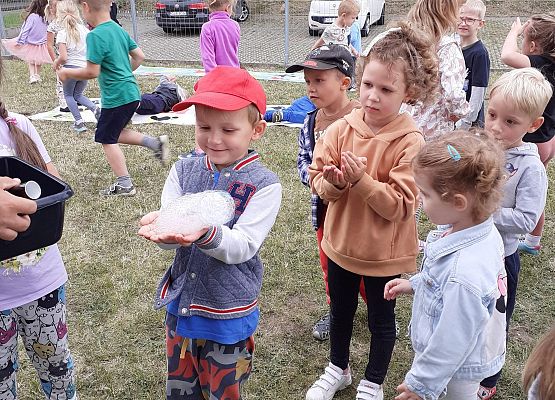 Grafika 44: DZIEŃ DZIECKA