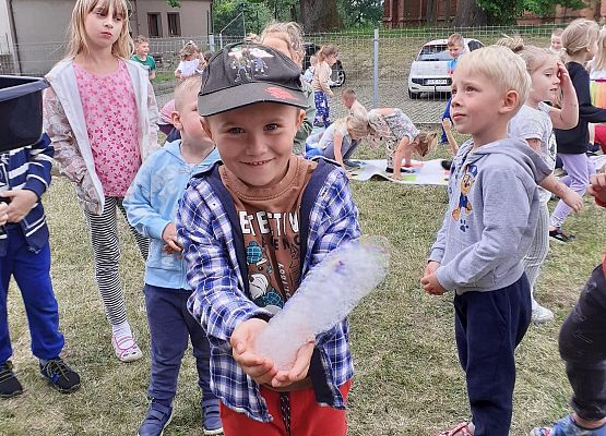 Grafika 48: DZIEŃ DZIECKA