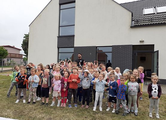 Grafika 49: DZIEŃ DZIECKA