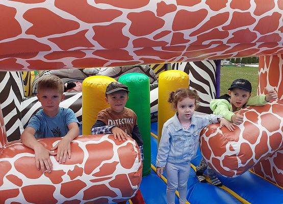 Grafika 58: DZIEŃ DZIECKA