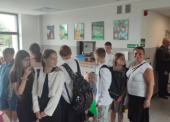 Uczniowie naszej szkoły w Urzędzie Gminy Nowa Wieś Lęborska.