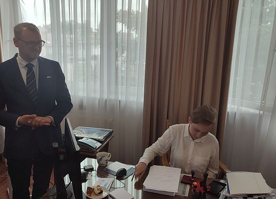 Uczniowie naszej szkoły w Urzędzie Gminy Nowa Wieś Lęborska.