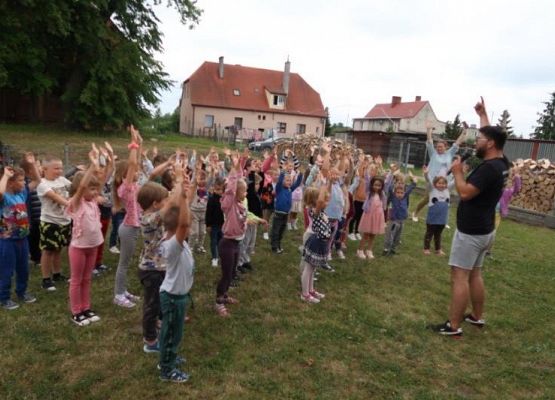 Grafika 35: DZIEŃ  DZIECKA