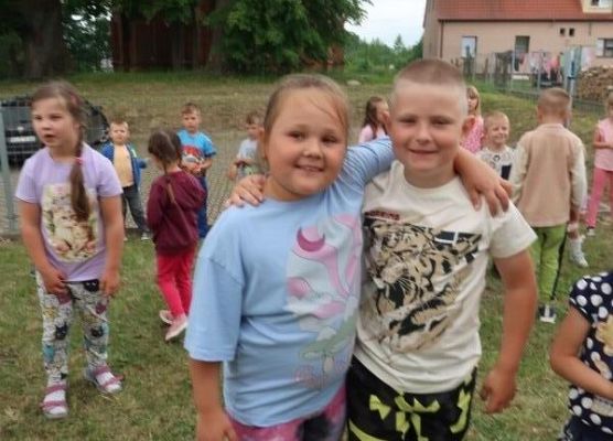 Grafika 59: DZIEŃ  DZIECKA