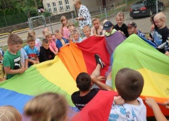 Grafika 63: DZIEŃ  DZIECKA