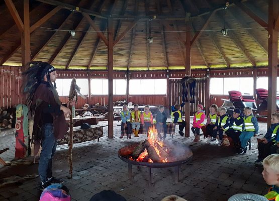 Grafika 8: WYCIECZKA DO RUNOWA