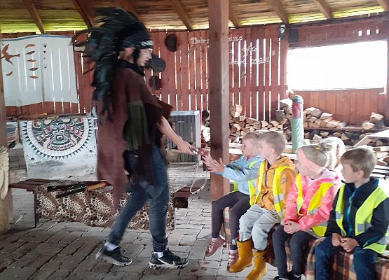 Grafika 12: WYCIECZKA DO RUNOWA