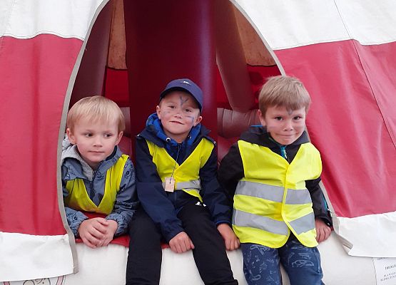 Grafika 73: WYCIECZKA DO RUNOWA