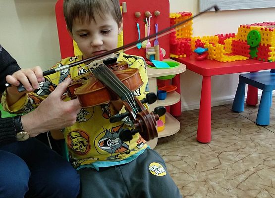 Grafika 26: NA ZAJĘCIACH Z RYTMIKI