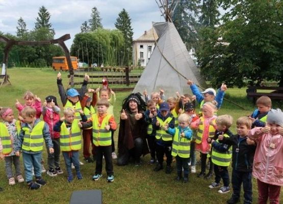 Grafika 25: Wycieczka do Runowa