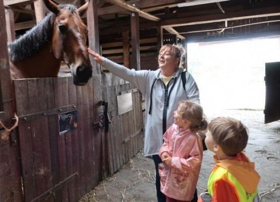 Grafika 43: Wycieczka do Runowa