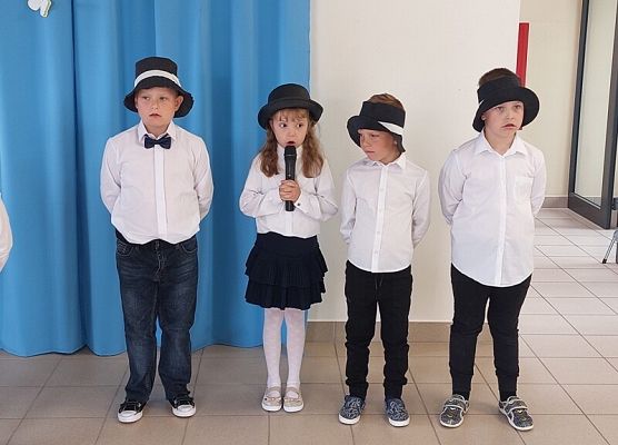 Grafika 8: ZAKOŃCZENIE  ROKU  SZKOLNEGO 2023/2024