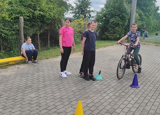 Egzaminy na kartę rowerową w szkole w Garczegorzu 2024 rok.