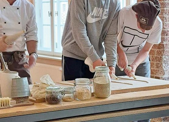 Wycieczka klasy ósmej z Garczegorza do Poznania w czerwcu 2024roku.