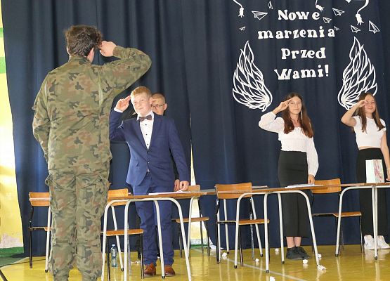 Zakończenie roku szkolnego klasy ósmej w Garczegorzu 2024 rok.