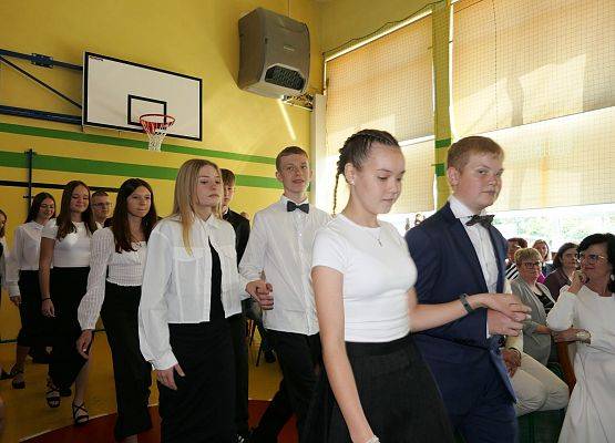 Grafika 14: Pożegnianie klasy ósmej