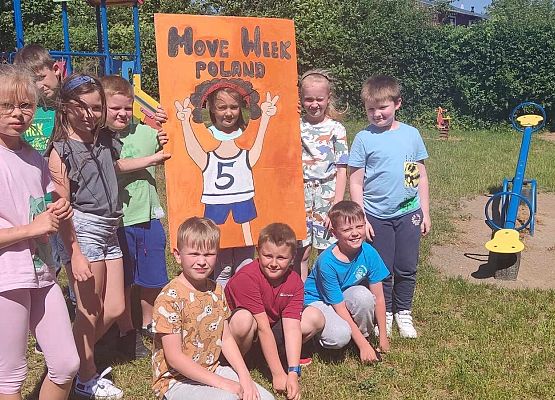 Grafika 2: MOVE Week POLAND