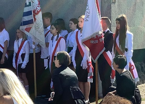 Grafika 3: OBCHODY 85 ROCZNICY PIERWSZEGO TRANSPORTU WIĘŹNIÓW DO OBOZU STUTTHOF