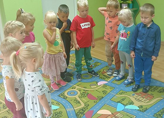 Grupa młodsza - Międzynarodowy Dzień Kropki