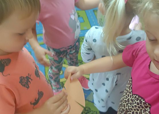 Grupa młodsza - Międzynarodowy Dzień Kropki