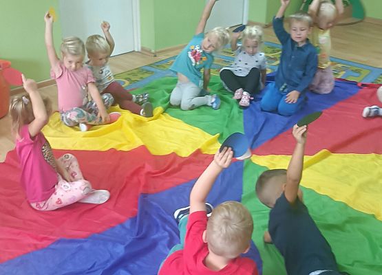 Grupa młodsza - Międzynarodowy Dzień Kropki