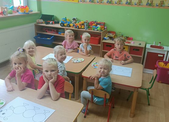 Grupa młodsza - Międzynarodowy Dzień Kropki