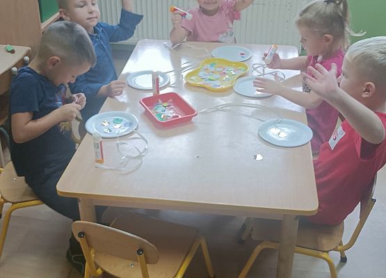 Grupa młodsza - Międzynarodowy Dzień Kropki