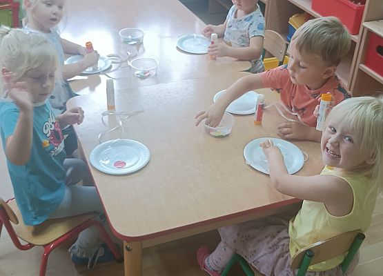 Grupa młodsza - Międzynarodowy Dzień Kropki